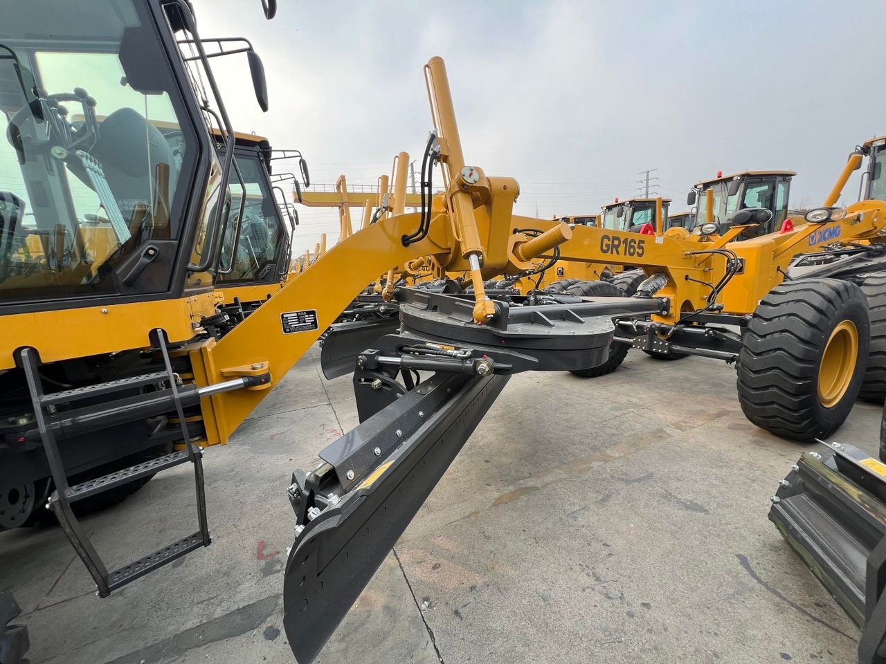 XCMG GR165 GRADER