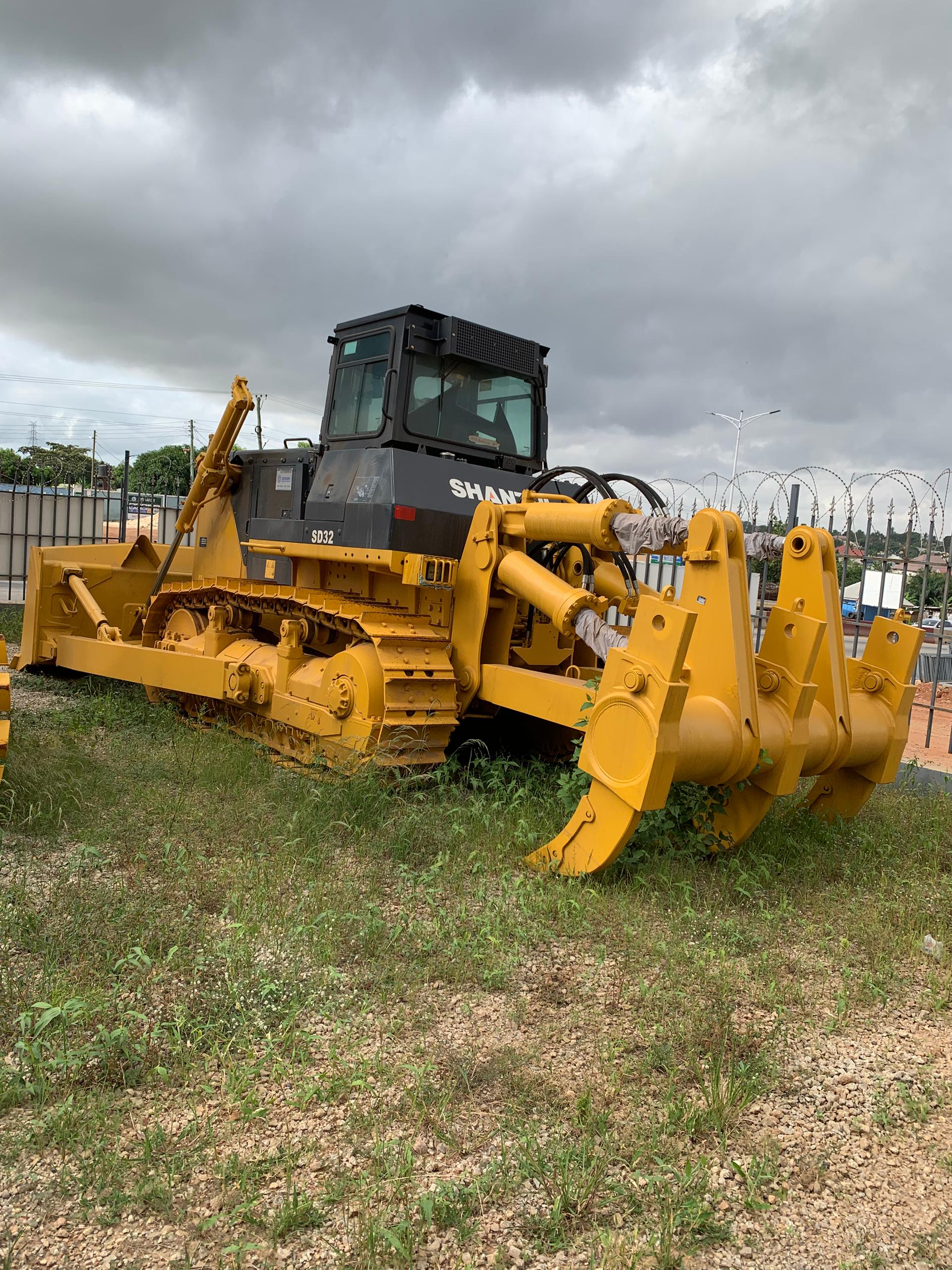 SHANTUI SD22 BULLDOZER