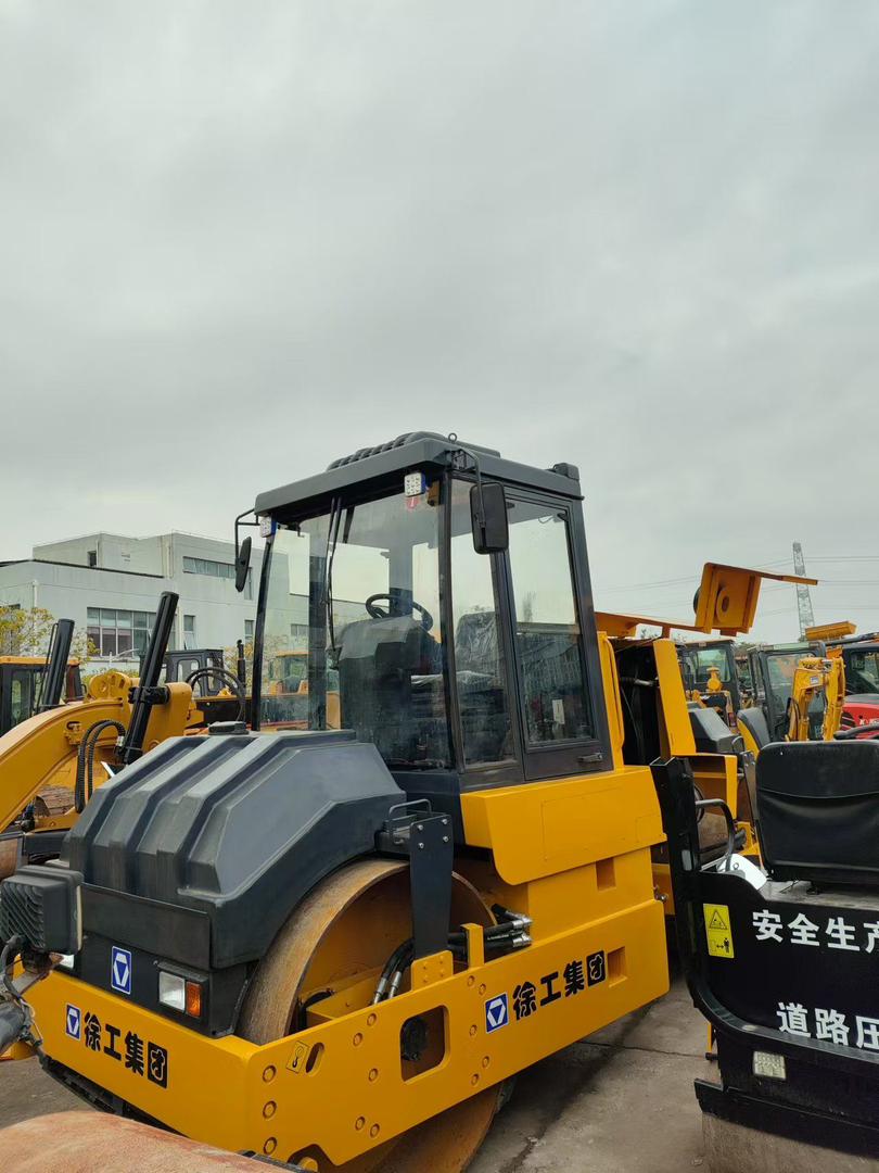 XCMG XD103 ROLLER
